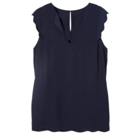 41 Hawthorn Dawney Scallop Trim Blouse - Picture 1 of 10